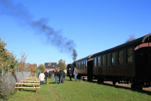 Veterantoget ved broen over Mosevej mellem Gørlev og Høng oktober 2010. Foto: Preben Madsen