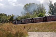 K564 for fuld fart mod Tølløse Station. 16. aug. 2014